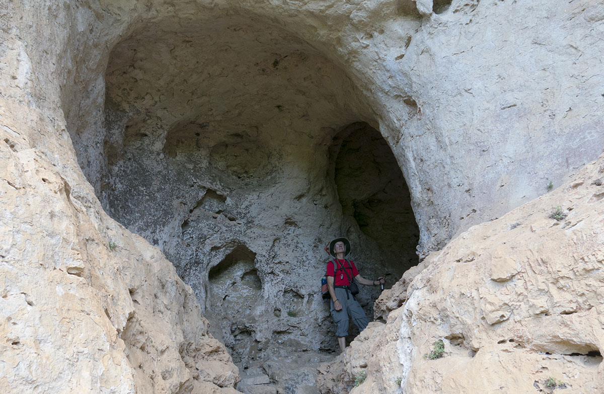 Höhle